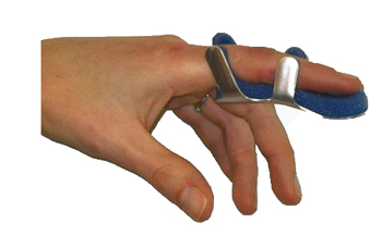 STECCA PER FRATTURA DITA A RANETTA FARMASPLINT MISURA GRANDE IN ALLUMINIO MODELLABILE CON IMBOTTITURA IN SPUGNA POLIURETANICA ANTIALLERGICA RADIOTRASPARENTE 10 CM 1 PEZZO - Farmacia Mortise